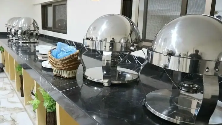 Hotel Pearl Inn - Yerinde Yemek