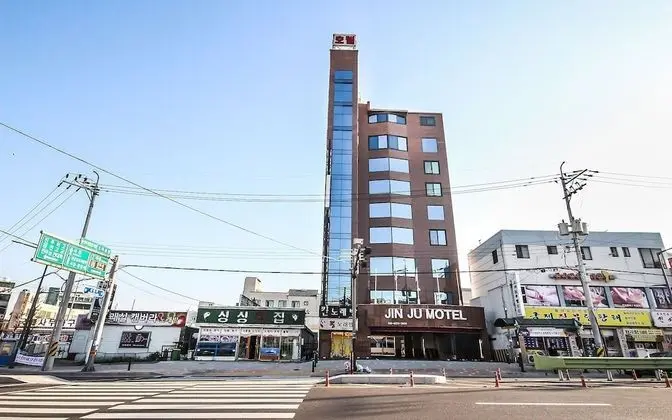 Pearl Hotel