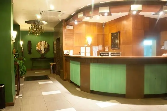 Pearl Lane Hotel - Lobi