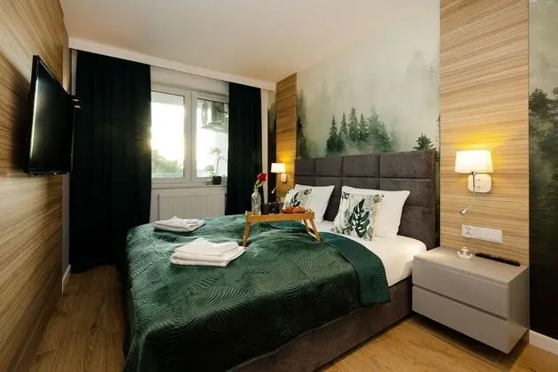 Pearl Marina Apartment by Renters