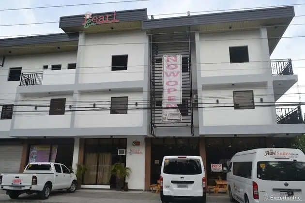 Pearl Suites