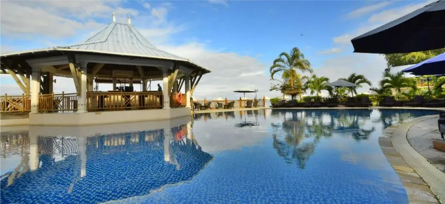 Pearle Beach Resort & Spa Mru