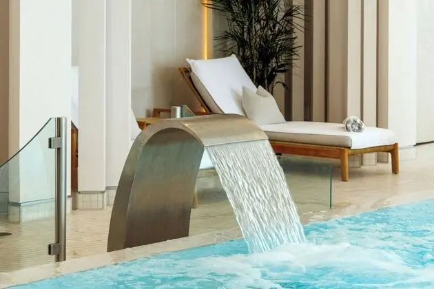 The Pearle Hotel & Spa, Autograph Collection - Havuz