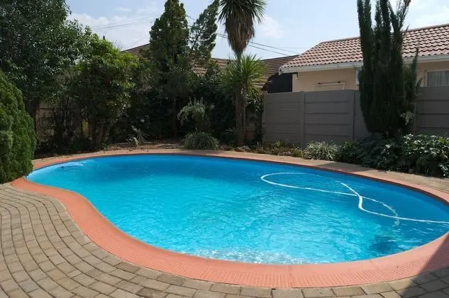 Pebble Fountain Guesthouse