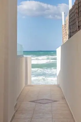 Pebble Luxury Suite by the Sea - Dış Mekan