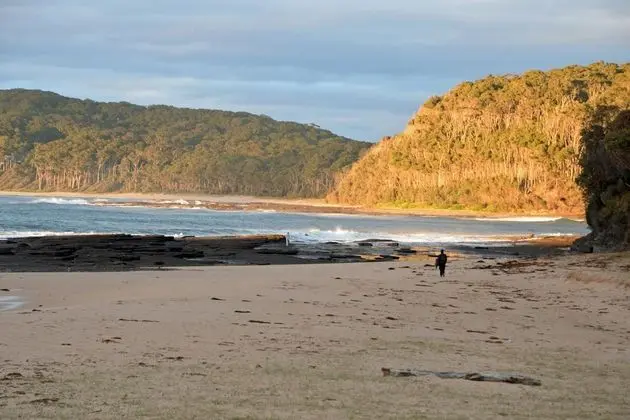Pebbly Beach Shacks - Plaj