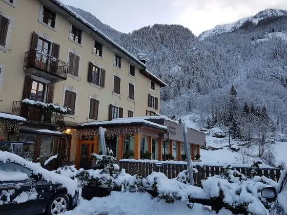 Hotel Pedretti - Dış Mekan