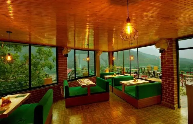 Hotel Peepal Tree - Yerinde Yemek