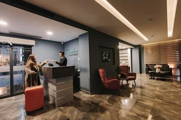 Peerless Villas Hotel - Lobi