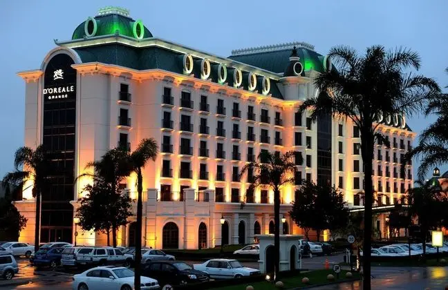 Peermont D'oreale Grande at Emperors Palace - Dış Mekan