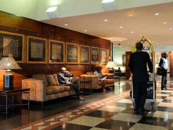 Peermont Metcourt Inn at The Grand Palm Resort - Lobi