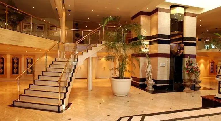 Peermont Metcourt Suites at Emperors Palace