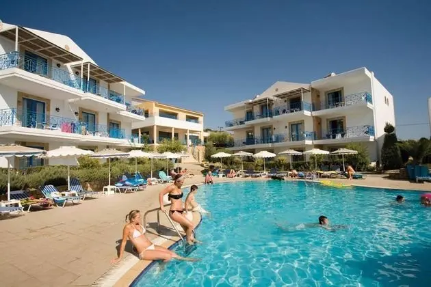 Pefki Islands Resort - Havuz