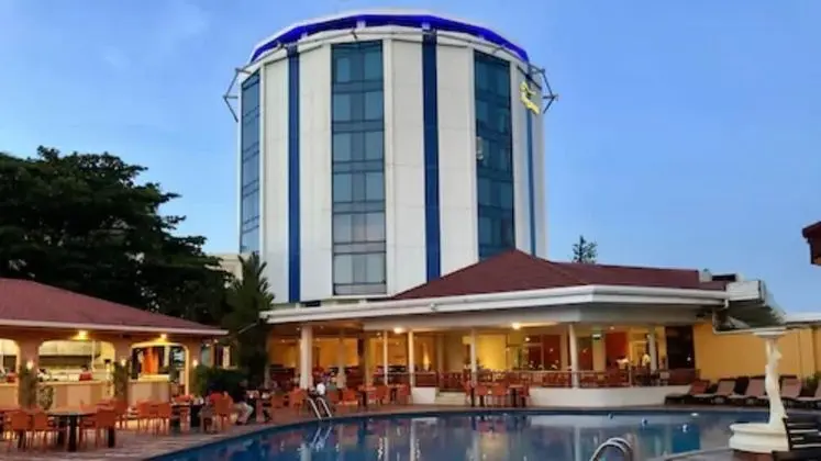 Pegasus Hotel By the Waterfront