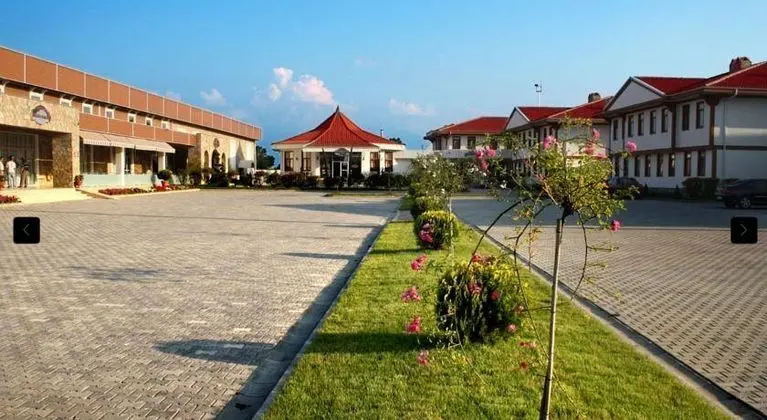 Pelemir Hotel
