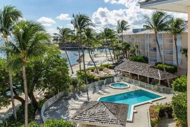 Pelican Cove Resort