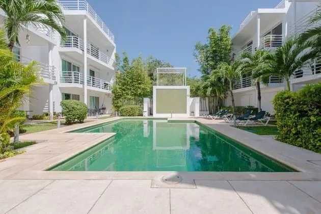 Pelicanos Condominium by ChezPlaya - Lobi