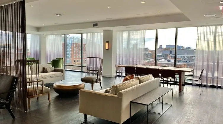 Pelicanstay in Central Square Cambridge