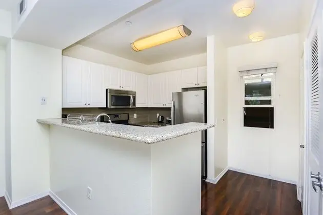 Pelicanstay in Downtown San Diego - Mutfak