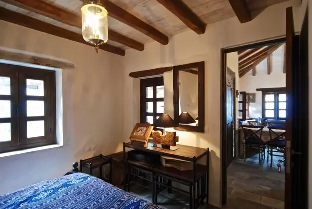 Pelion Homes Stone House 2 Rooms - Oda