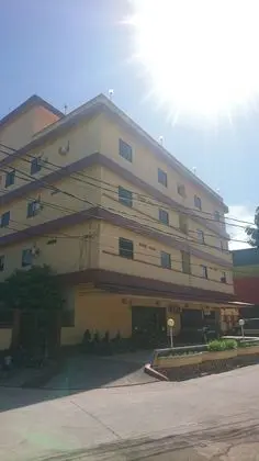 Hotel Pelita Terang - Dış Mekan