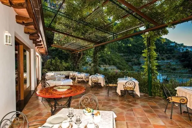 Hotel Pellegrino - Yerinde Yemek