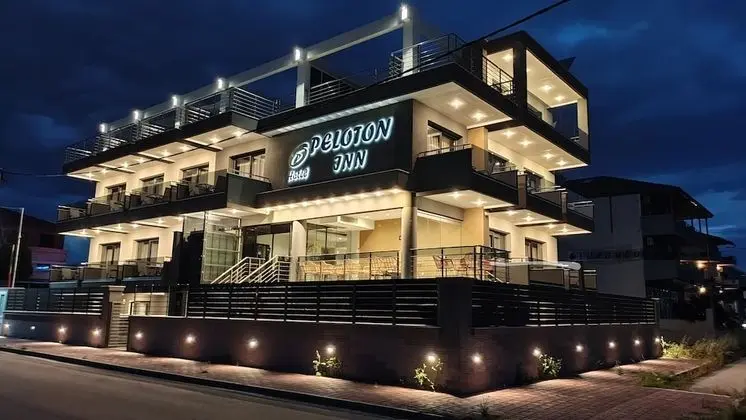 Peloton Inn