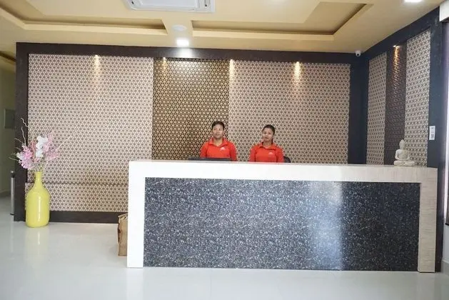 Pemaling Lords Eco Inn Guwahati - Lobi