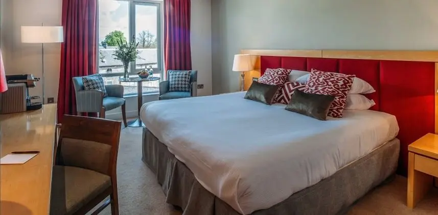 Pembroke Hotel - Öne Çıkan Resim