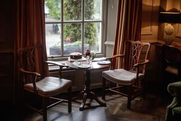 Pembroke Townhouse - Yerinde Yemek