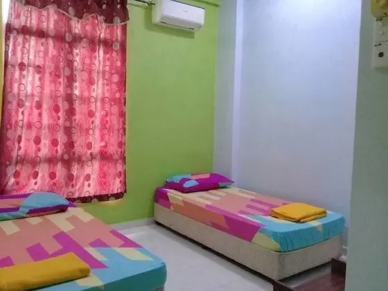 PENGINAPAN VILLA D DOA MAJU