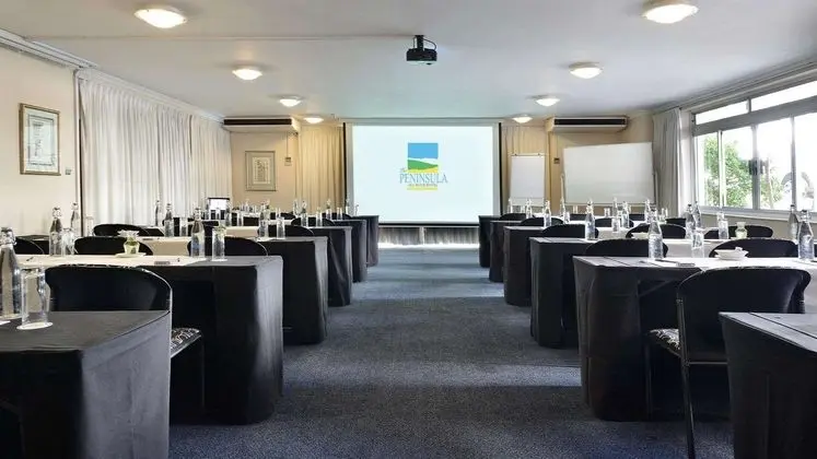 The Peninsula All Suite Hotel - Öne Çıkan Resim