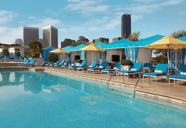 The Peninsula Hotel Beverly Hills - Havuz