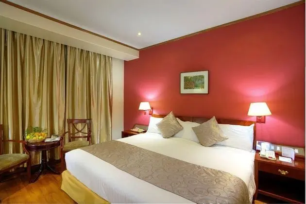 The Peninsula Chittagong