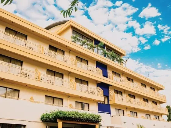 Peninsula Hotel Dar es Salaam