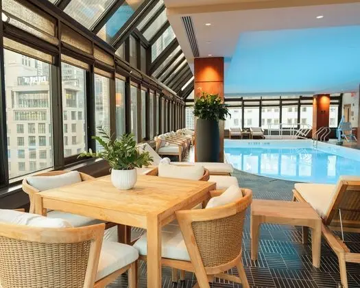 The Peninsula New York - Havuz