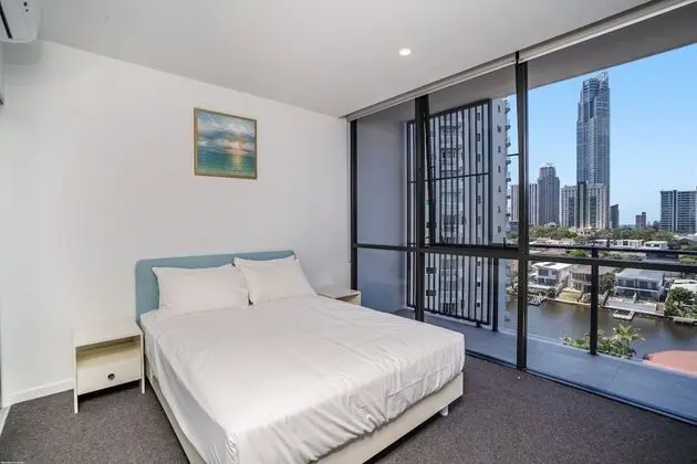 Peninsular GoldCoast - Oda