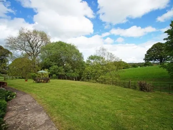 Penny Den Henllan in Henllan - Oda
