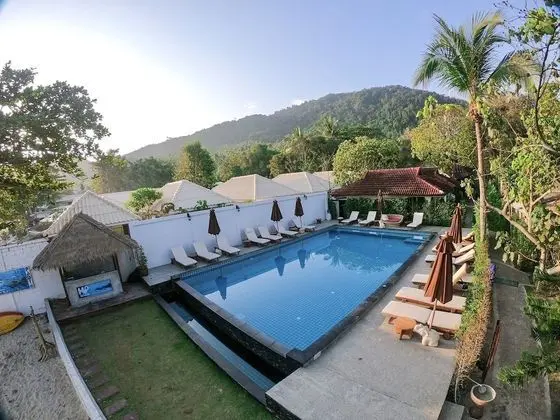 Pen's Bungalow - Havuz