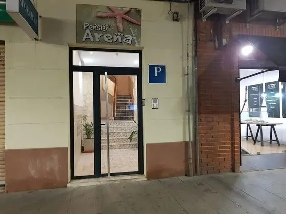 Pension Arena Alicante - Dış Mekan