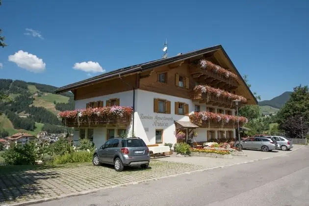 Pension Arnica