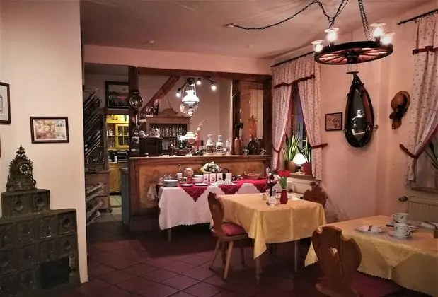 Pension & Gasthaus Nostalgie - Yerinde Yemek