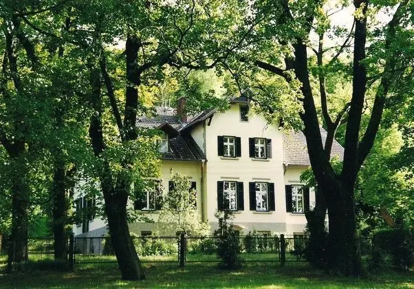 Pension Gräfliche Villa - 1