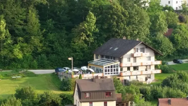 Hotel-Pension Haus Hubertus - 1