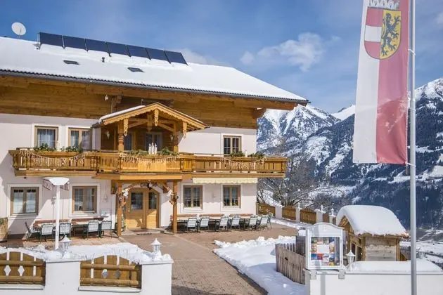 Hotel-Pension Lackenbauer