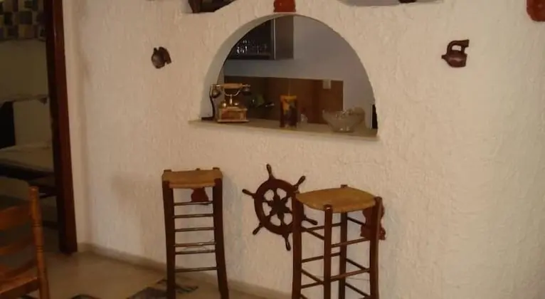 Pension Lagoudera - Lobi