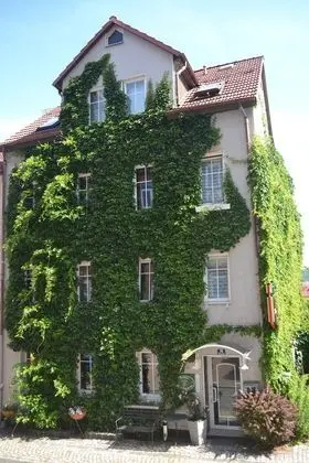 Pension Mahrets Puppenstube - Dış Mekan