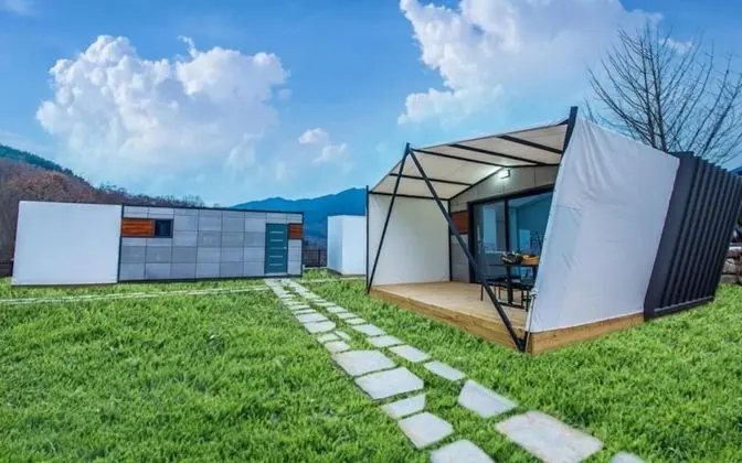 Pension The Modern Recom