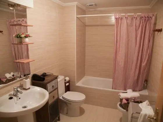 Pension Ostadar - Banyo Tipleri