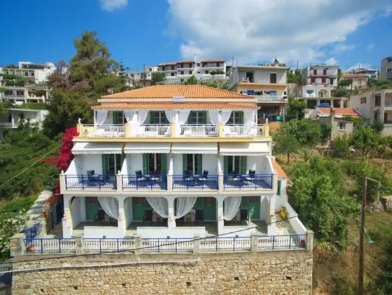 Pension Votsi - Dış Mekan